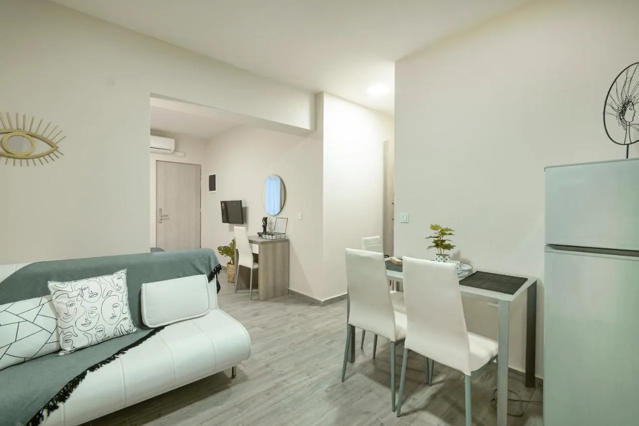 Dedis Apartment'S 네오스마르마라스