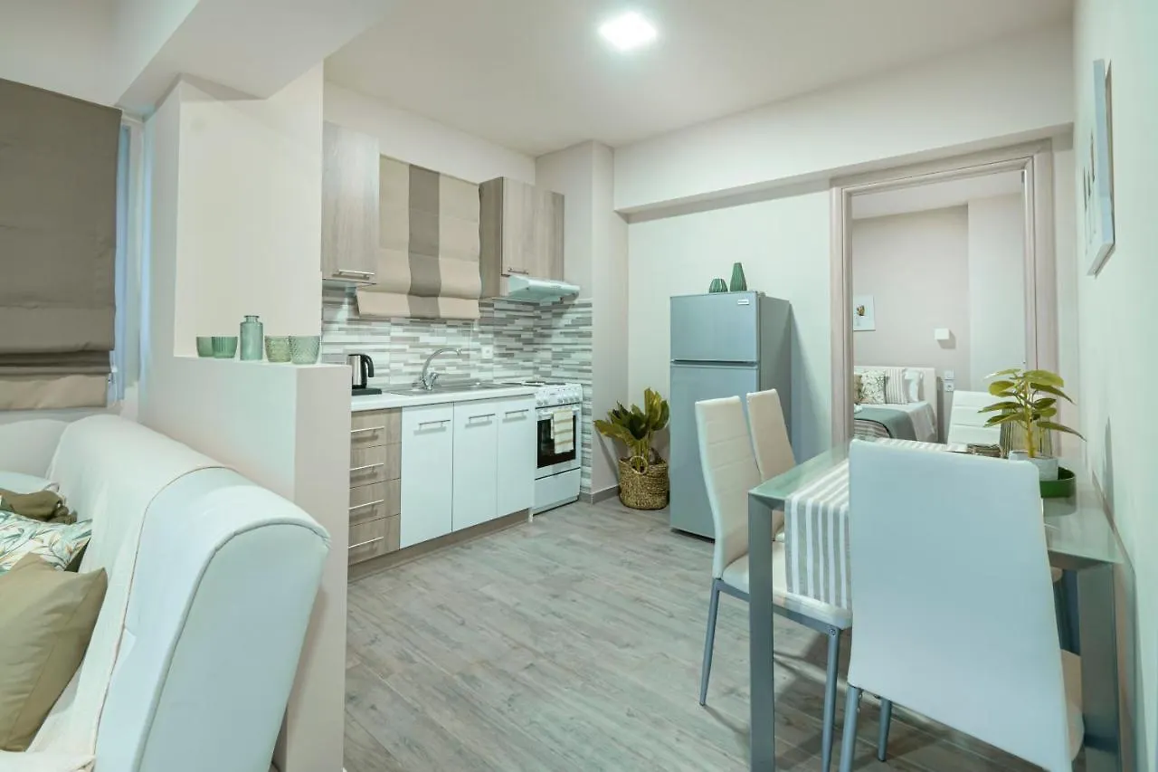 Dedis Apartment Neos Marmaras