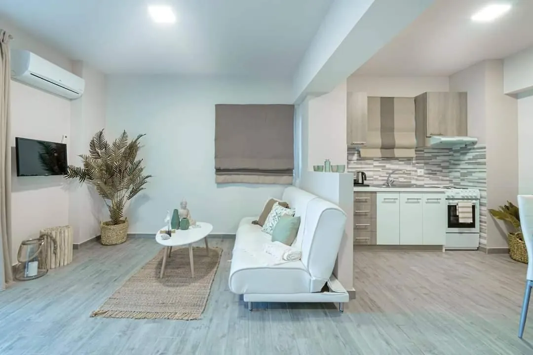 Dedis Apartment Neos Marmaras Greece